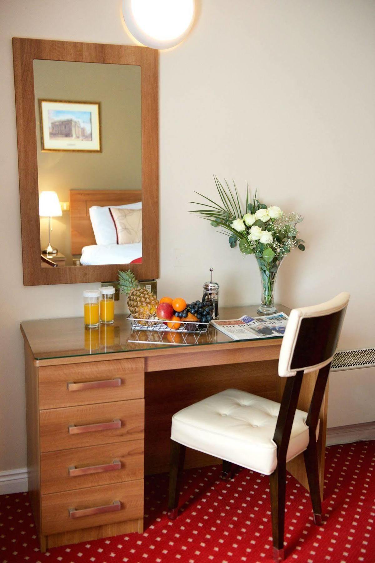 The Ripley Court Hotel Dublin Zewnętrze zdjęcie